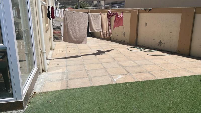 To Let 3 Bedroom Property for Rent in Costa Da Gama Western Cape